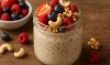 Overnight Oats dengan Buah dan Kacang