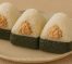 Onigiri isi tuna mayo